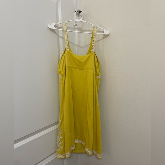 BEAUTIFUL YELLOW INC DRESS - Picture 9 of 13